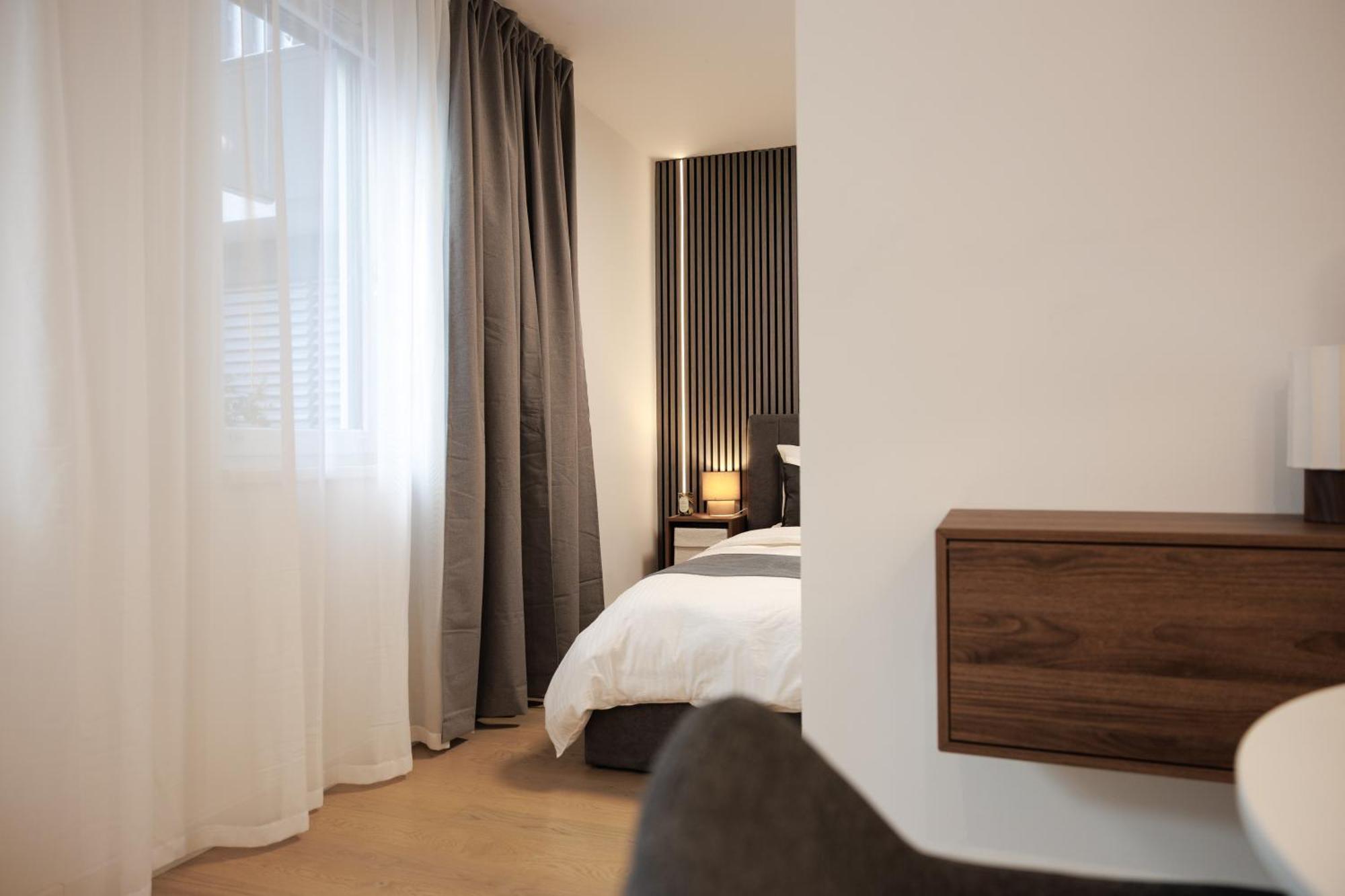 Secret Garden With Terrace, 10 Min To Center Apartment Wien