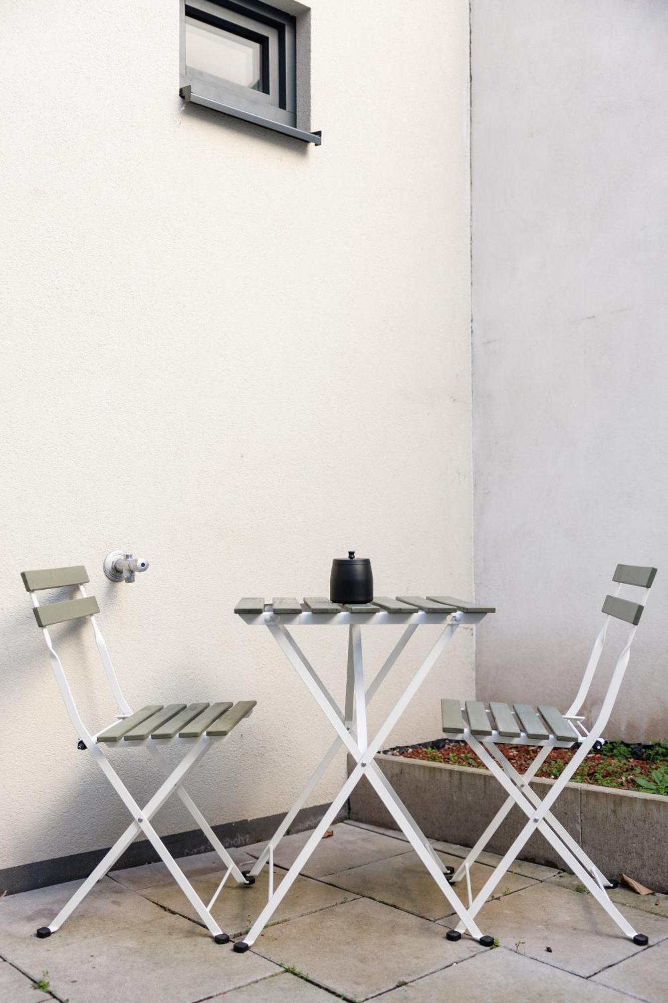Secret Garden With Terrace, 10 Min To Center